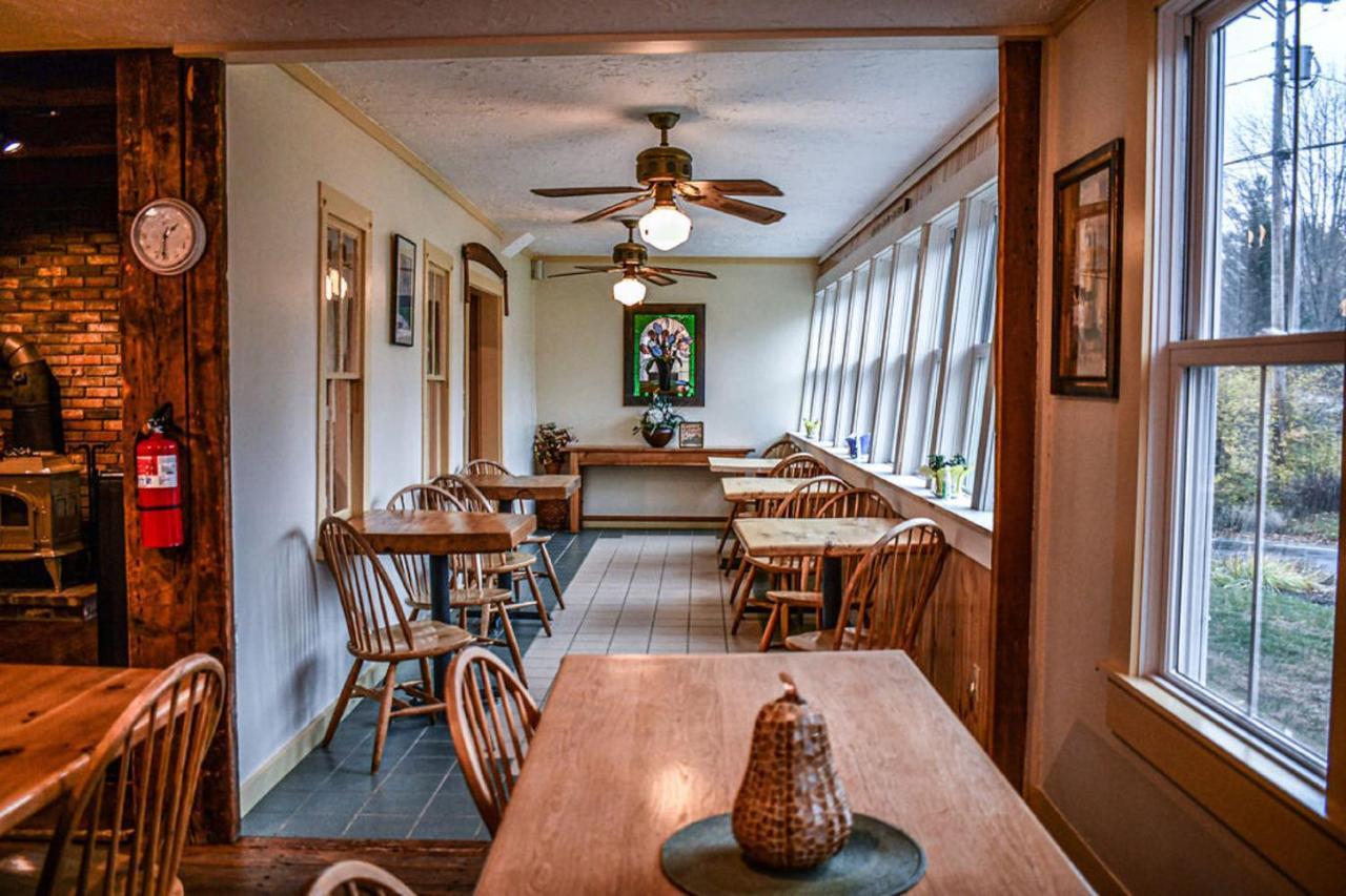 Brook Road Inn Goshen المظهر الخارجي الصورة