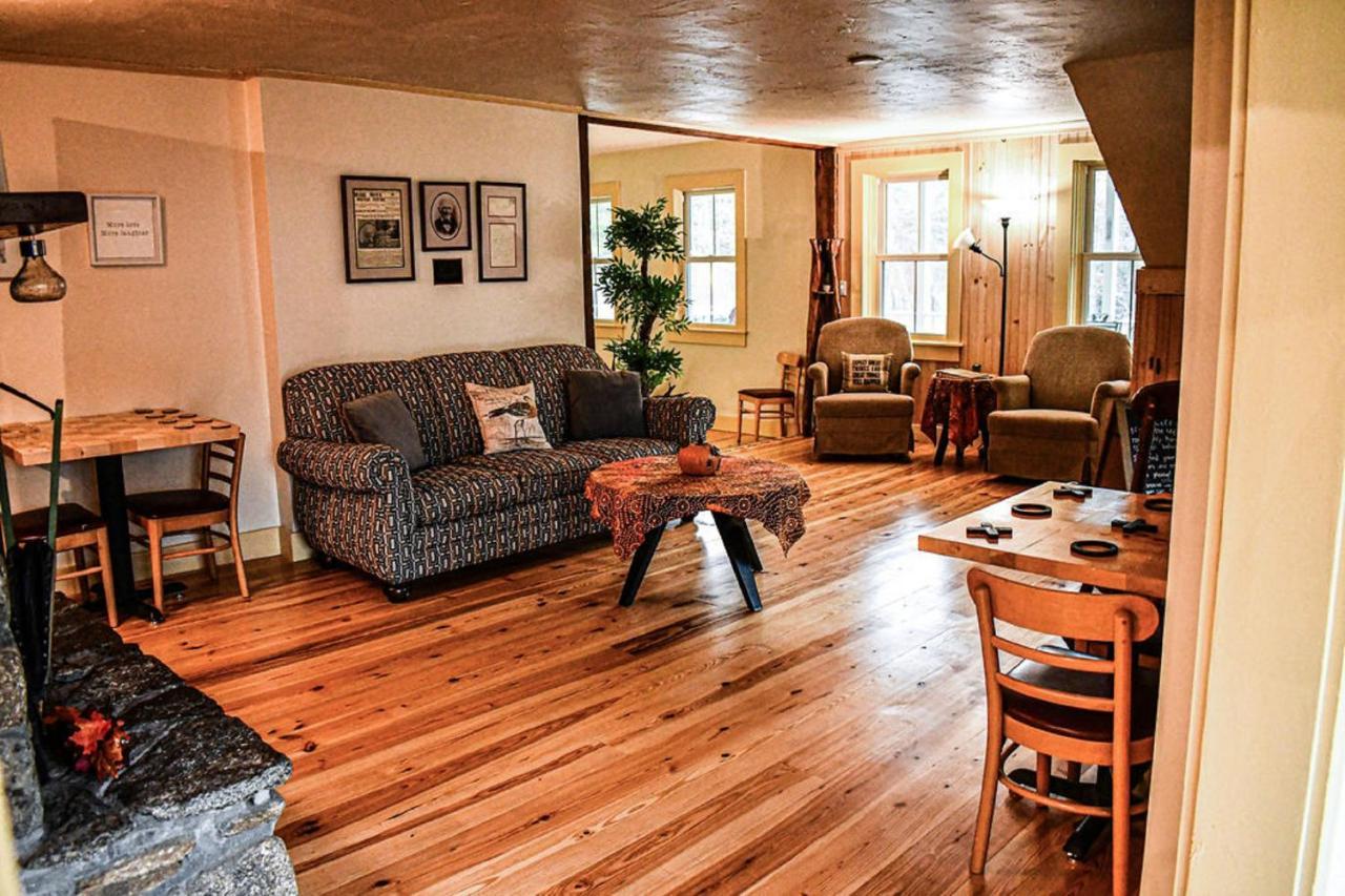 Brook Road Inn Goshen المظهر الخارجي الصورة