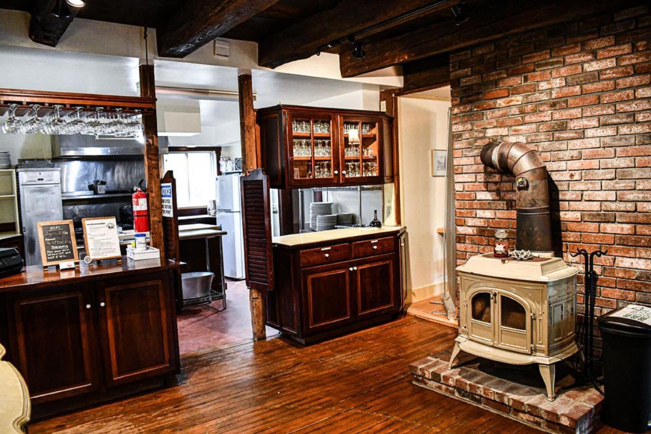 Brook Road Inn Goshen المظهر الخارجي الصورة