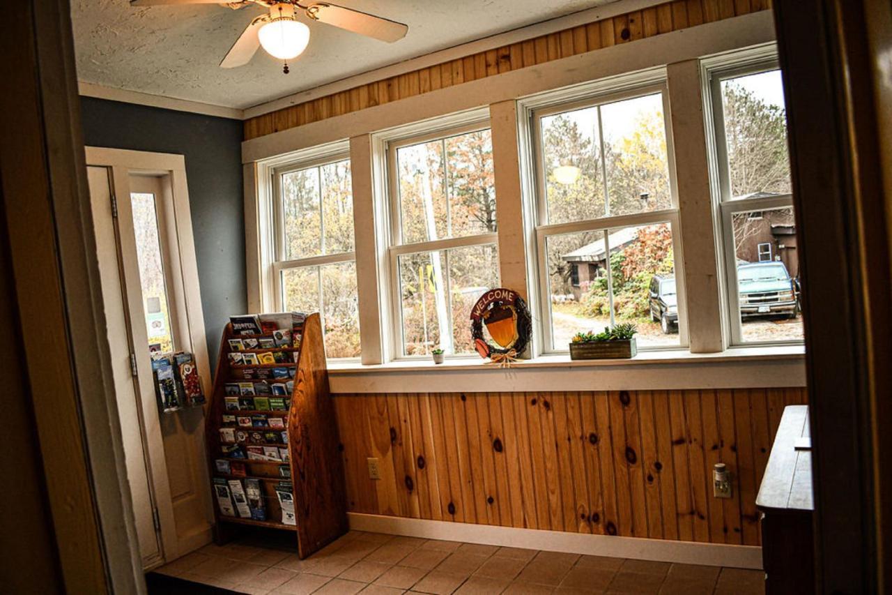 Brook Road Inn Goshen المظهر الخارجي الصورة