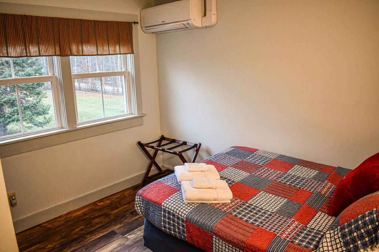 Brook Road Inn Goshen المظهر الخارجي الصورة