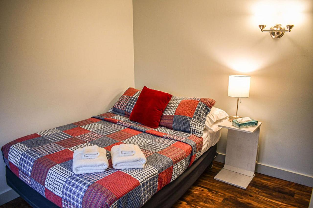 Brook Road Inn Goshen المظهر الخارجي الصورة